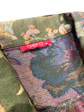 將圖片載入圖庫檢視器 Aero Tapestry Floral Vintage Button Jacket