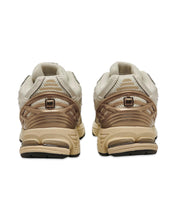 Load image into Gallery viewer, New Balance 1906R in Angora Sandstone