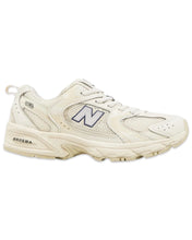 Load image into Gallery viewer, New Balance 530 in Beige (GS)