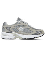 將圖片載入圖庫檢視器 New Balance 725 in Grey