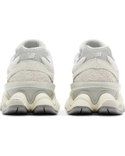 將圖片載入圖庫檢視器 New Balance 9060 &#39;Suede Pack&#39; in Sea Salt