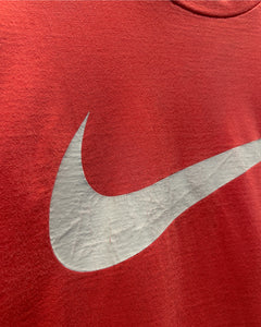 Nike Vintage Y2K Swoosh T-Shirt in Burgundy