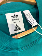 將圖片載入圖庫檢視器 Adidas x Palace EQT Short Sleeve T-Shirt in Green ⏐ Size M - Bisy Clothing