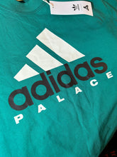 將圖片載入圖庫檢視器 Adidas x Palace EQT Short Sleeve T-Shirt in Green ⏐ Size M - Bisy Clothing