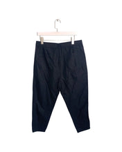 Load image into Gallery viewer, COUNTRY ROAD Size 12 3/4 Chino Style Black Pants FEB2122 - Bisy Clothing