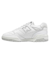 Load image into Gallery viewer, New Balance 550 in White / Grey - Bisy Clothing