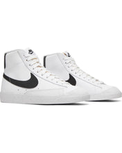 Load image into Gallery viewer, Nike Blazer Mid &#39;77 Next Nature (W)