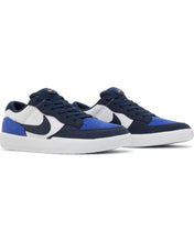 Load image into Gallery viewer, Nike SB Force 58 in Obsidian Roya