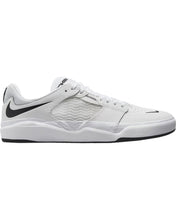 Load image into Gallery viewer, Nike SB Ishod Wair Premium SB &#39;White Black