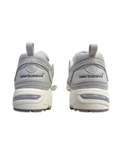 Load image into Gallery viewer, New Balance 878 in Grey
