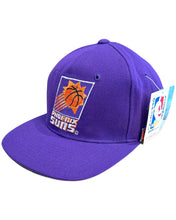 Load image into Gallery viewer, Starter Vintage 90&#39;s NBA Phoenix Suns Hat - Bisy Clothing