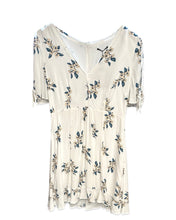 Load image into Gallery viewer, Tokito Short Sleeve Floral Dress - Bisy Clothing