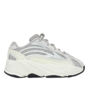 將圖片載入圖庫檢視器 Yeezy 700 V2 in Static (Infants) - Bisy Clothing